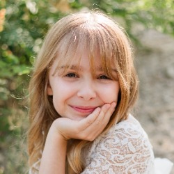 EliseAllan-Hall